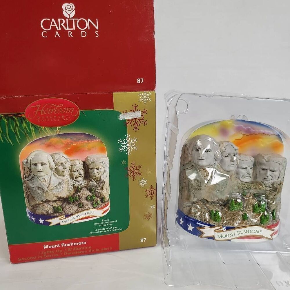 NEW Carlton Cards 2003 Mount Rushmore Ornament Light-Up Heirloom Collection USA